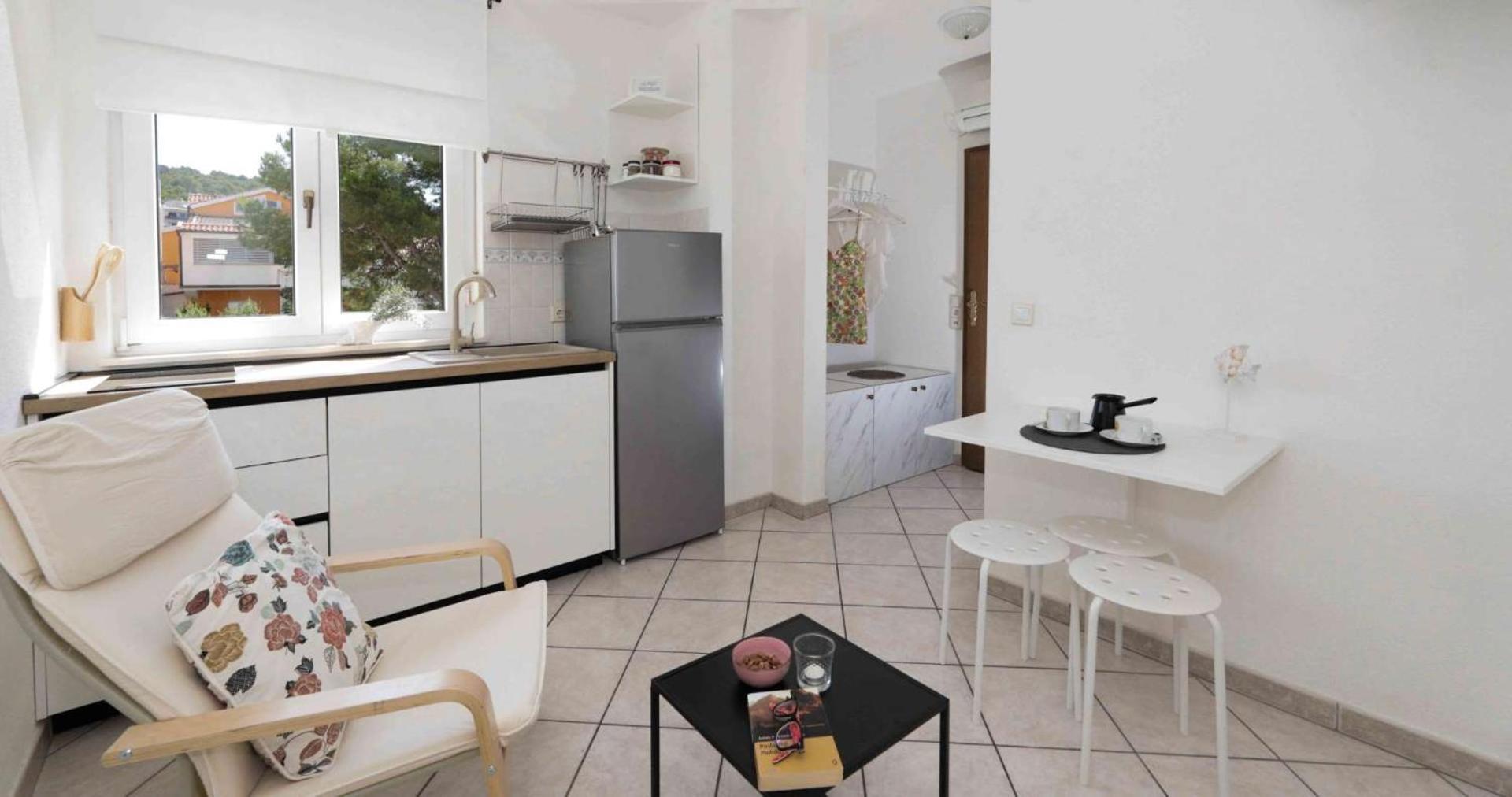 Apartments Lovric Trogir Exterior photo